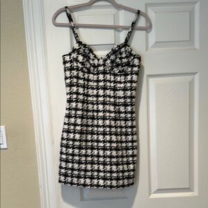 Stylish Black and White Houndstooth Dress